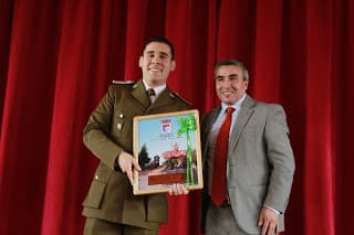 CRINDIERON HOMENAJE A CARABINEROS. EN ṔURÉN
