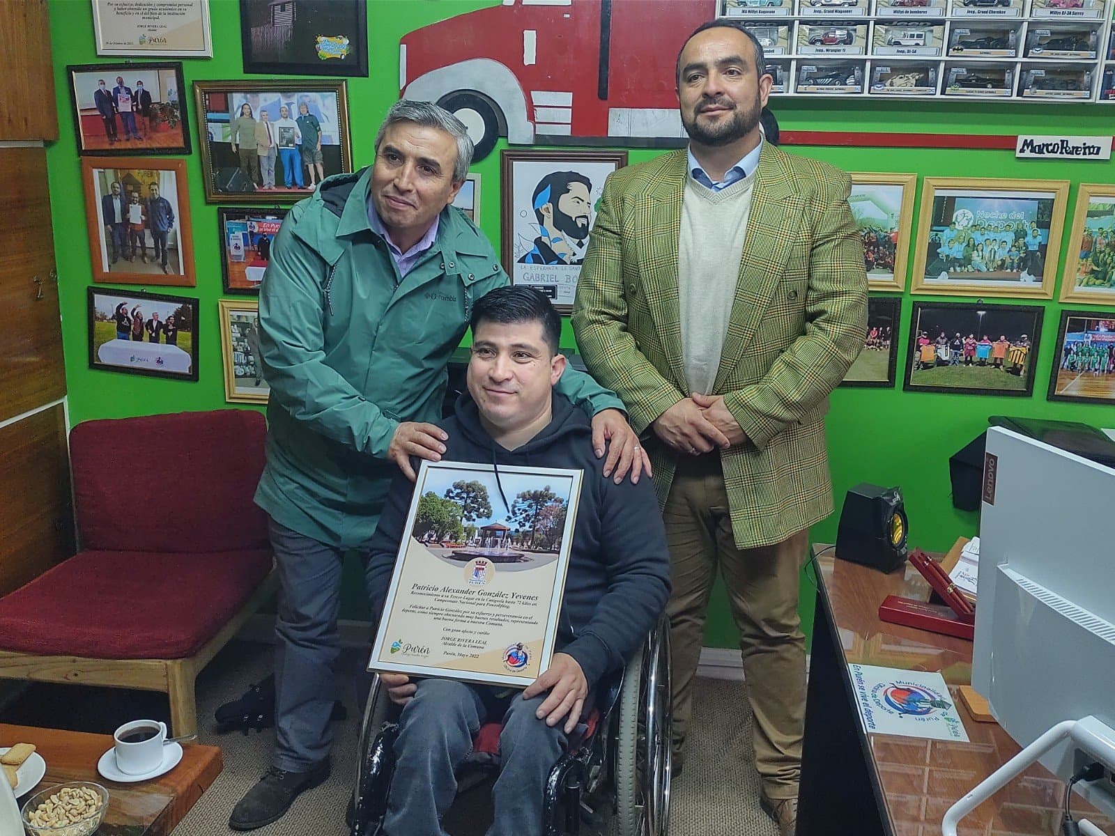 PURENINO PATRICIO GONZÁLEZ Y. OBTIENE 3er LUGAR  NAC. EN  POWERLIFTING