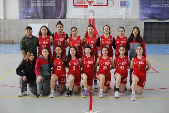 JUEGOS NAC. DEP ESC. IND: BÁSQUETBOL FEM. SUB 17 LICEO  «BICENTENARIO IINDÓMITO» DE PURÉN,   CLASIFICÓ A  FINAL REGIONAL.