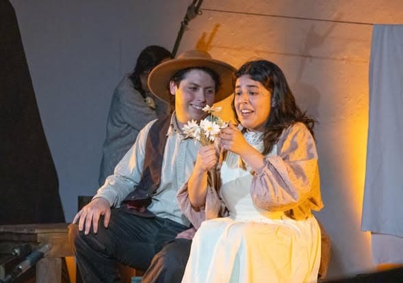 COMPAÑÍA DE TEATRO DE UCT, EN PURÉN