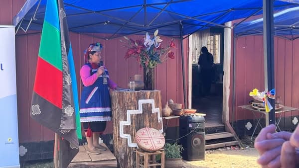SEDE COMUNIDAD “JUAN CANULEO PINOLEO” CON ENERGÍA ELÉCTRICA